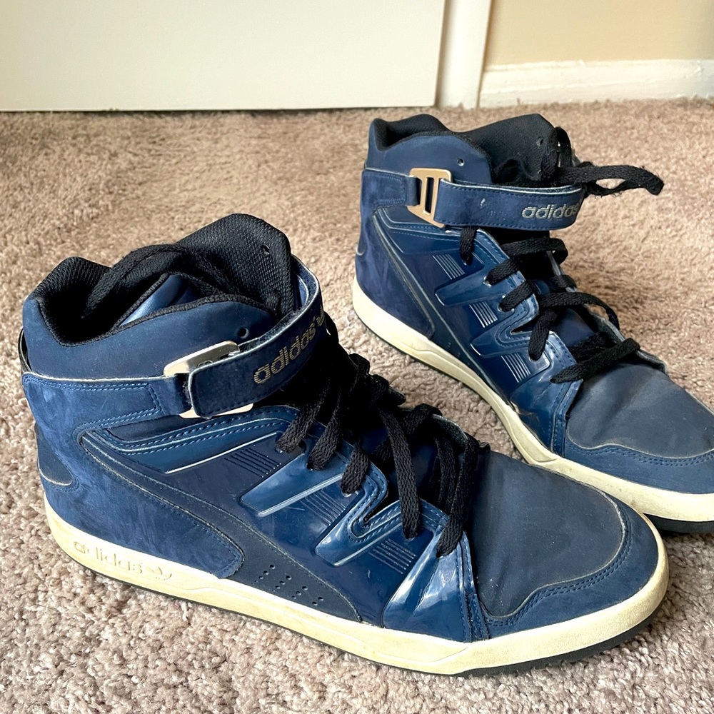 Preowned Adidas Sneakers size 13.5 US men